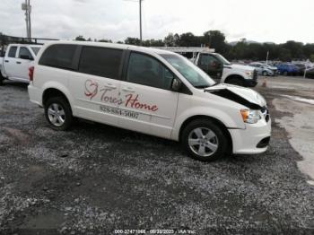  Salvage Dodge Grand Caravan