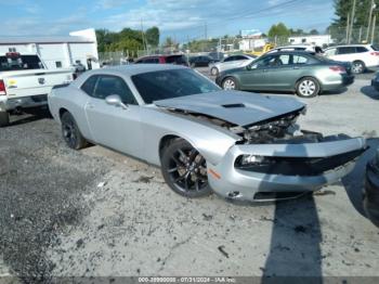  Salvage Dodge Challenger