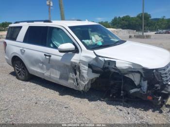  Salvage Ford Expedition