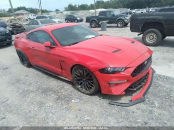  Salvage Ford Mustang