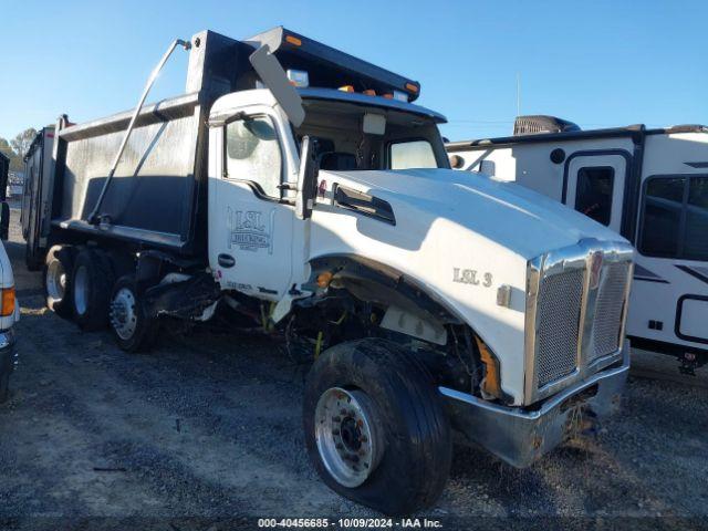  Salvage Kenworth T880