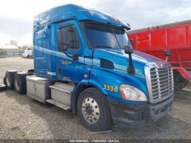  Salvage Freightliner Cascadia 113