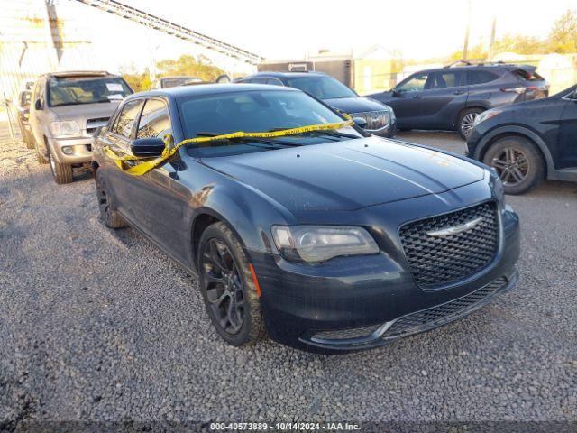  Salvage Chrysler 300