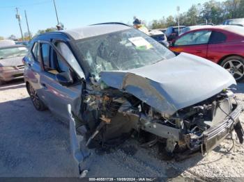  Salvage Nissan Kicks