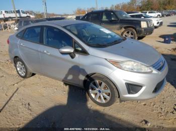  Salvage Ford Fiesta