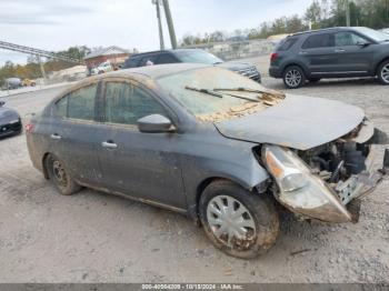  Salvage Nissan Versa