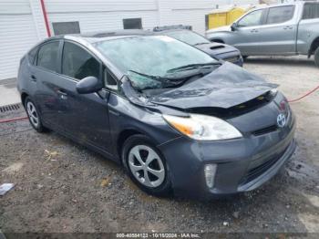  Salvage Toyota Prius