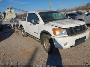  Salvage Nissan Titan