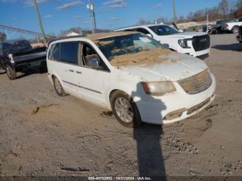  Salvage Chrysler Town & Country