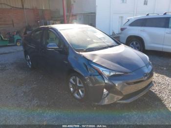  Salvage Toyota Prius