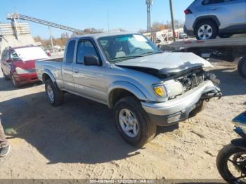  Salvage Toyota Tacoma