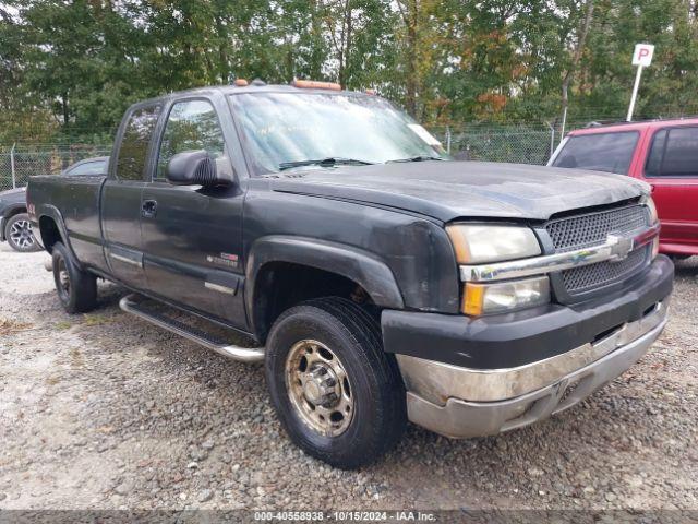  Salvage Chevrolet Silverado 2500