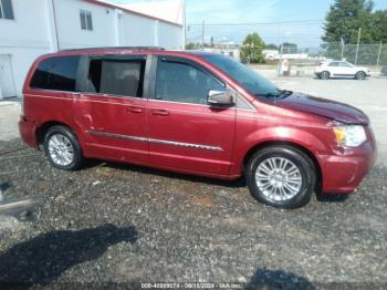  Salvage Chrysler Town & Country