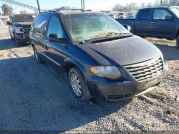  Salvage Chrysler Town & Country