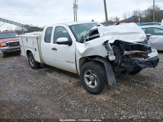  Salvage Chevrolet Silverado 2500