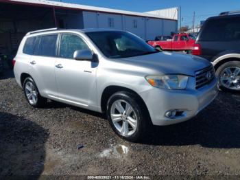  Salvage Toyota Highlander