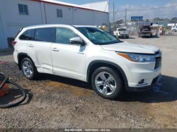  Salvage Toyota Highlander