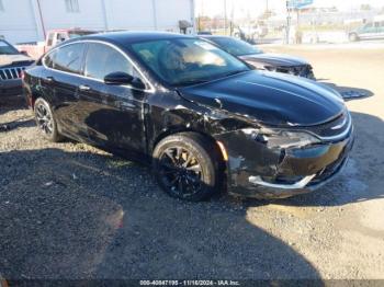  Salvage Chrysler 200