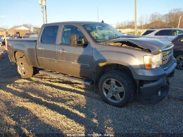  Salvage GMC Sierra 2500