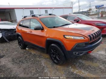  Salvage Jeep Cherokee