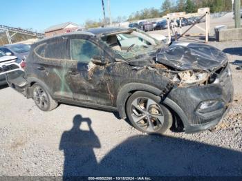  Salvage Hyundai TUCSON