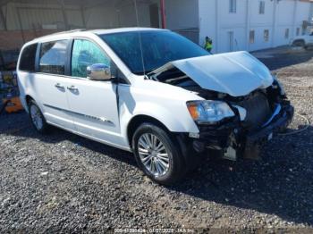  Salvage Chrysler Town & Country