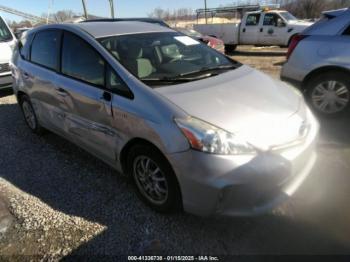  Salvage Toyota Prius v