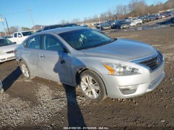  Salvage Nissan Altima