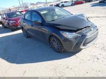  Salvage Toyota Yaris