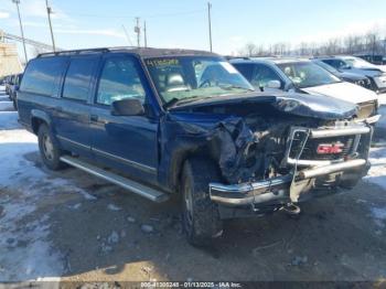  Salvage GMC Suburban 1500