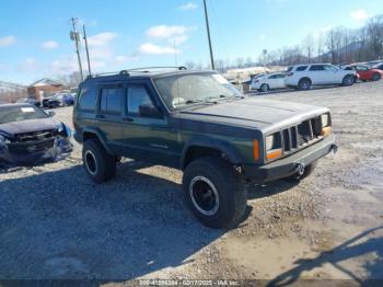  Salvage Jeep Cherokee