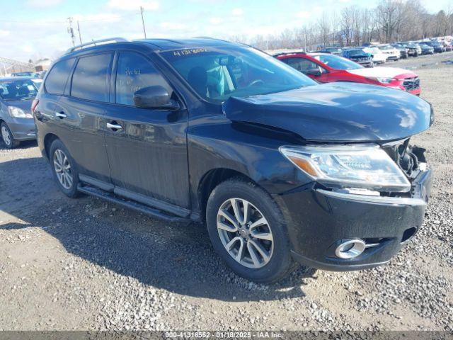  Salvage Nissan Pathfinder