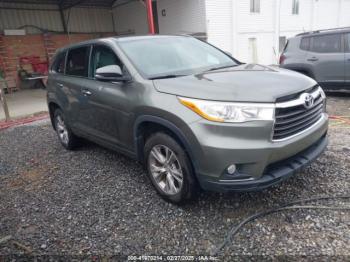  Salvage Toyota Highlander