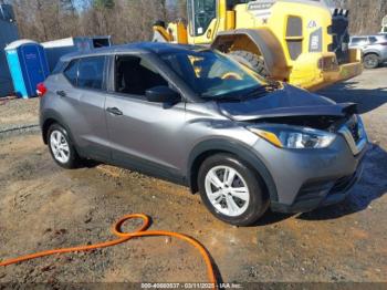  Salvage Nissan Kicks