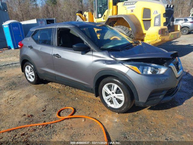  Salvage Nissan Kicks