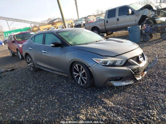  Salvage Nissan Maxima