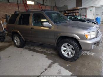  Salvage Nissan Pathfinder