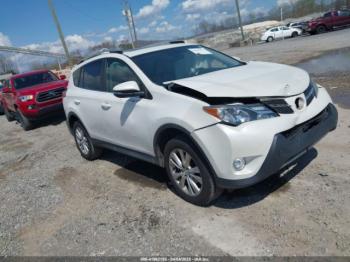  Salvage Toyota RAV4