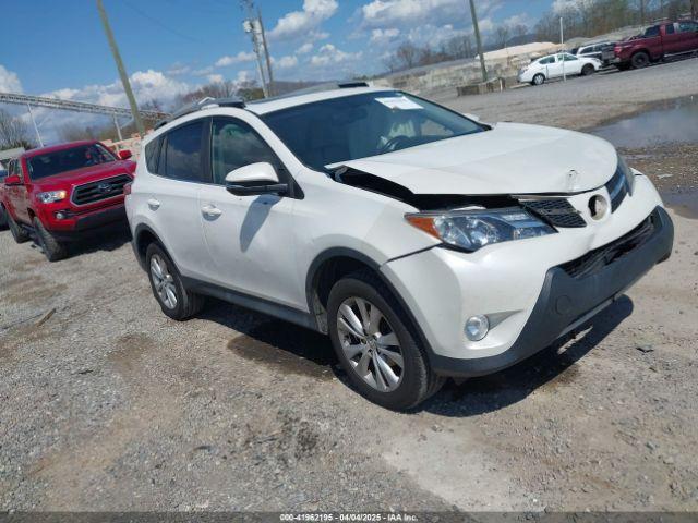  Salvage Toyota RAV4
