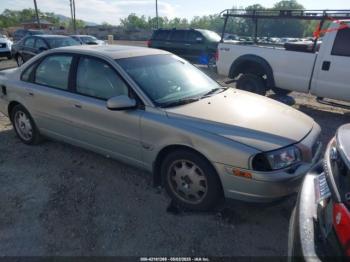  Salvage Volvo S80