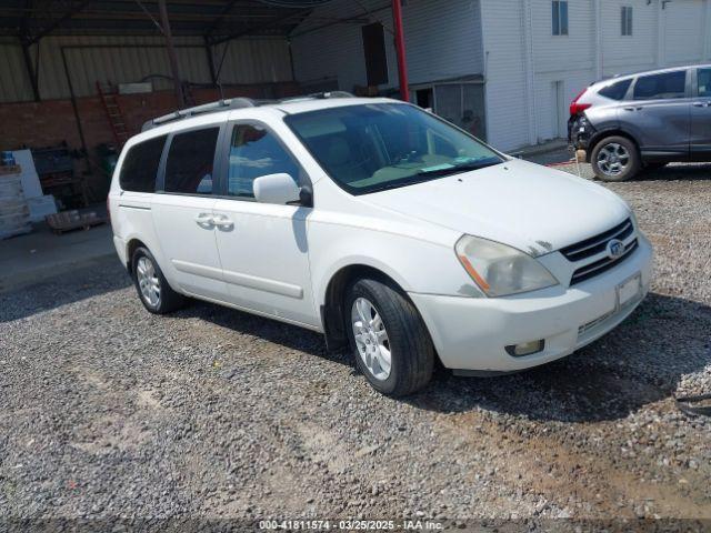  Salvage Kia Sedona