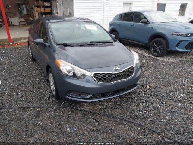  Salvage Kia Forte
