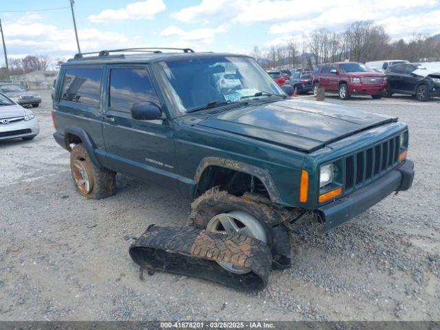  Salvage Jeep Cherokee