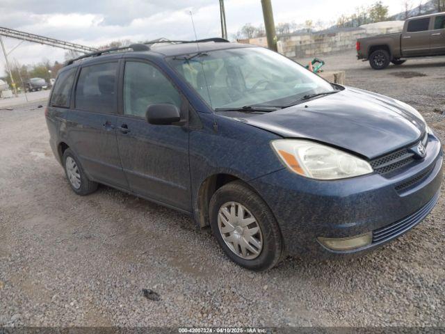  Salvage Toyota Sienna