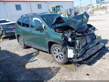  Salvage Subaru Forester
