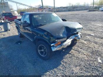  Salvage Chevrolet S-10
