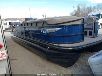  Salvage Pontoon Reata 2500ls