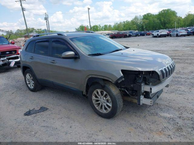  Salvage Jeep Cherokee
