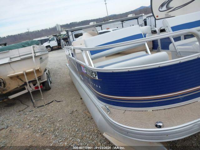  Salvage Tracker Marine Party Barge 18 Dlx(*) Sun