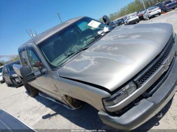  Salvage Chevrolet Silverado 2500